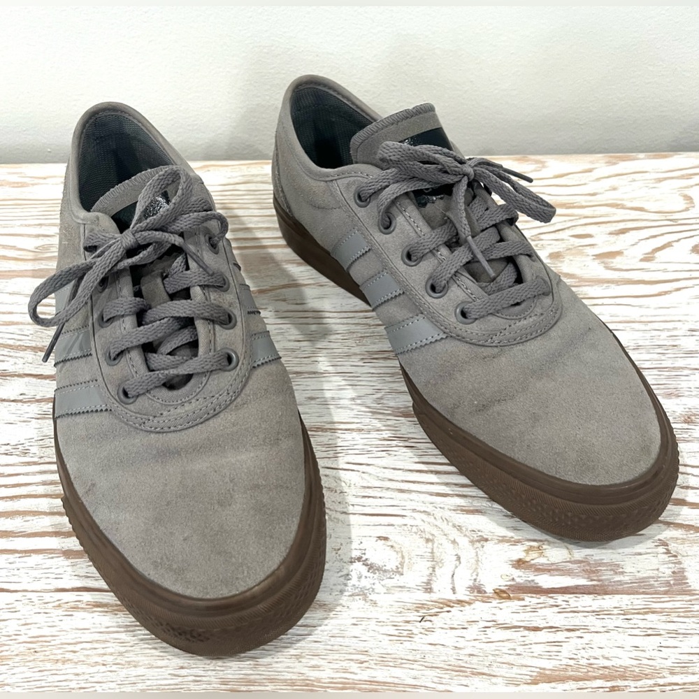 ADIDAS gray suede mens size 9
